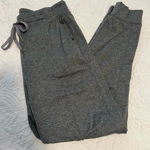 American Eagle Joggers